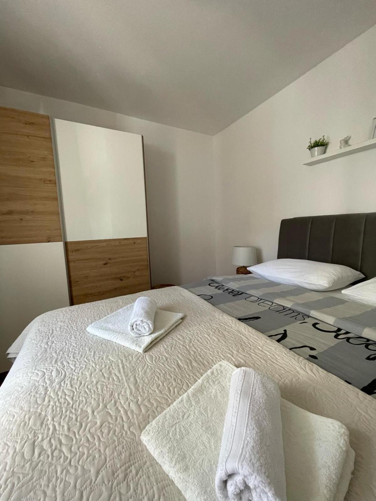 Вилла House Old Town Трогир Экстерьер фото